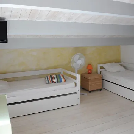 L'ile De Re Les Trois Moulins Guest house